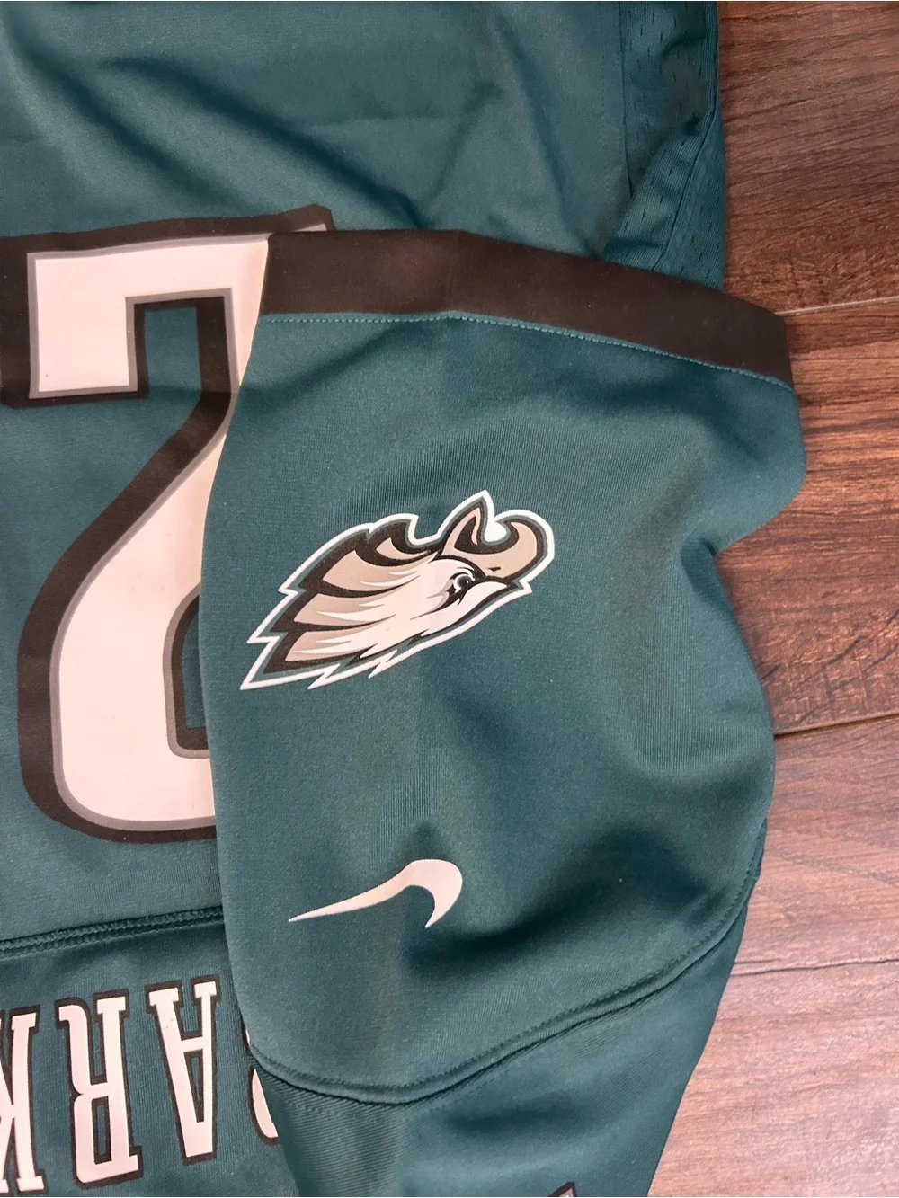 Nike Men's Saquon Barkley Philadelphia Eagles Football Jersey with Black Trim